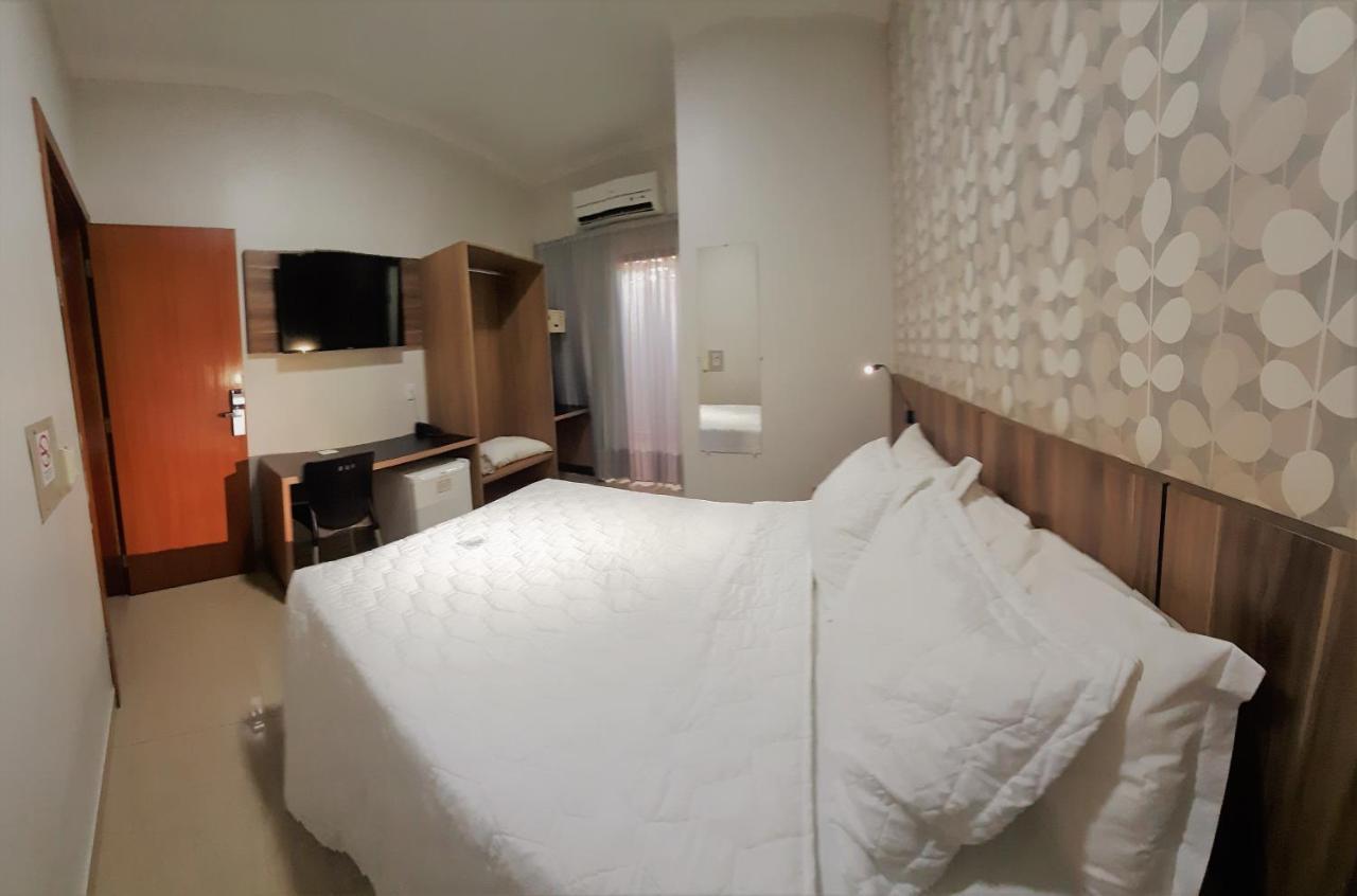 Hotel Horto Rondonópolis Екстериор снимка